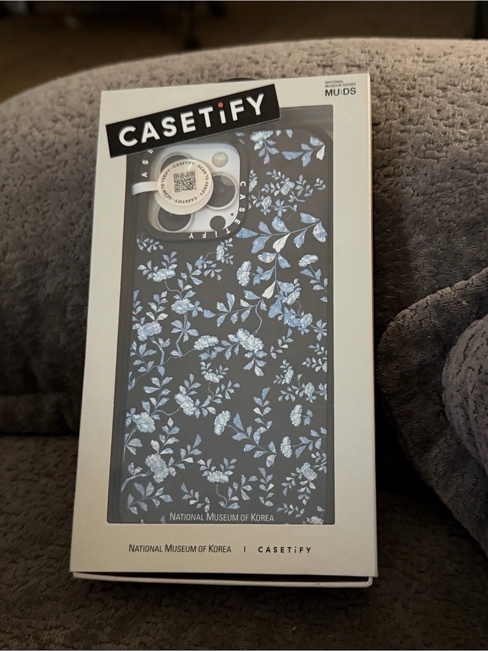 CASETiFY Blue Floral Botanical Phone Case iPhone 16 Pro Max
